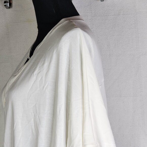 Alya Ivory SS Pleated Front Hem V Neck Modal Poly from Francesca's Blouse Size S - Picture 9 of 16